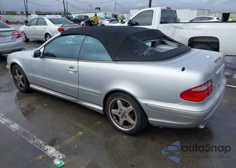2002 Mercedes-Benz Clk 55 Amg z USA, uszkodzony, nr VIN WDBLK74G22T123385